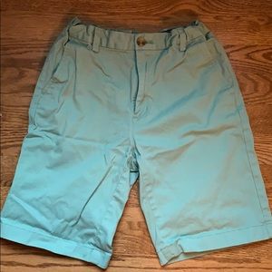 Vineyard Vines boys shorts in blue
